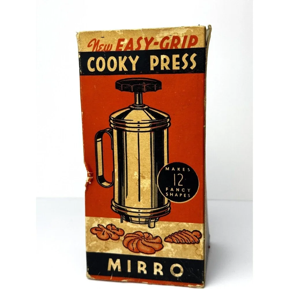 Vintage Mirro Aluminum Cookie Pastry Press 7 Discs Booklet Box Base USA